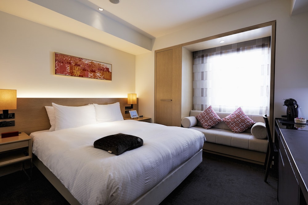 Deluxe Double Room for 2 Guests (Main building only)