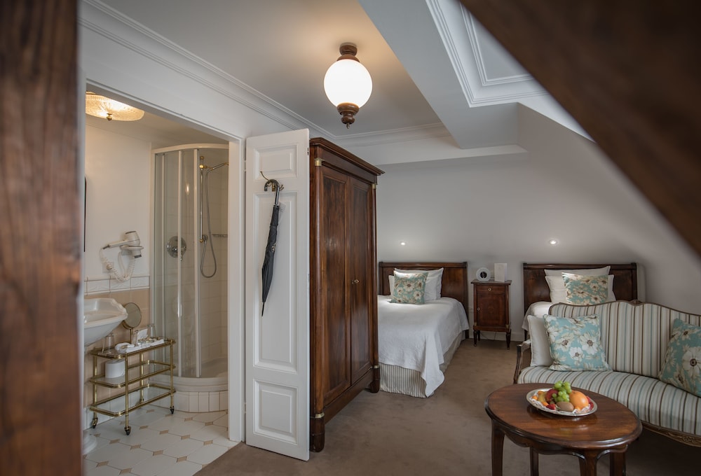 Comfort Twin Room, City View - Photo 1