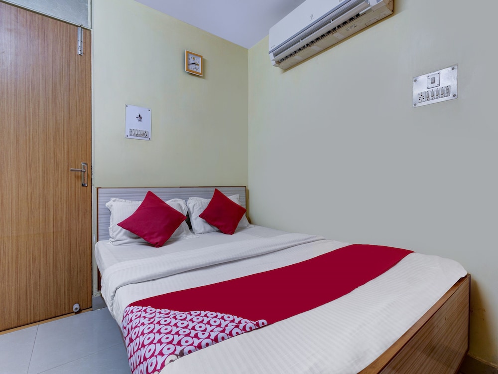 Standard Double Or Twin Room, 1 Queen Bed photo 3