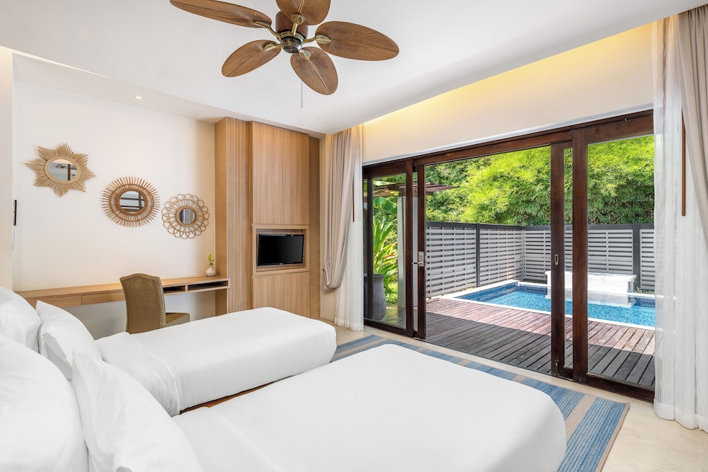 Deluxe Villa (Pool) - Photo 6