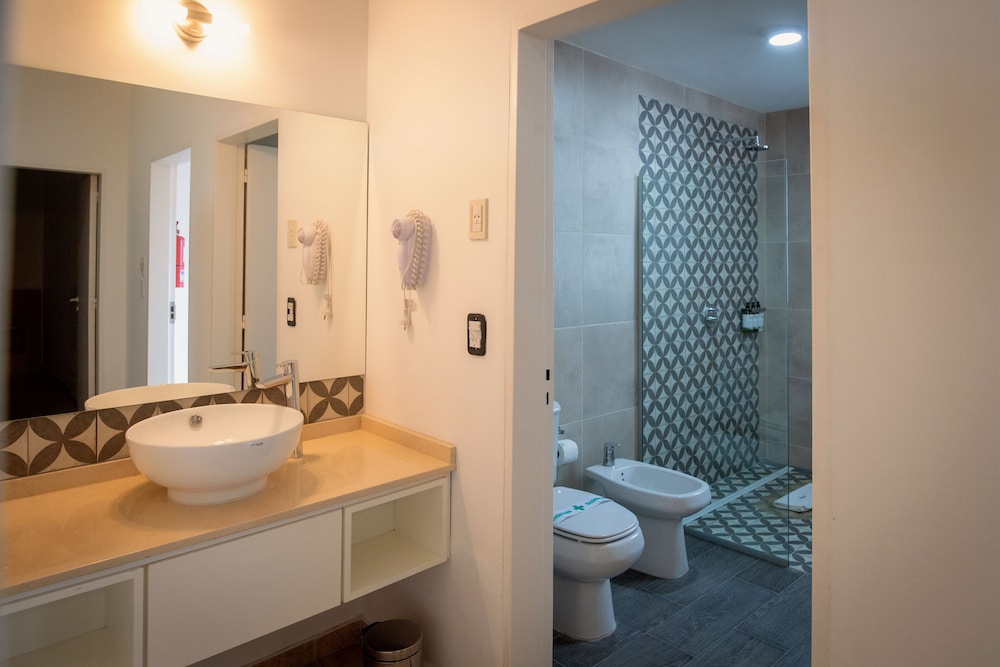Luxury Double or Twin Room photo 3