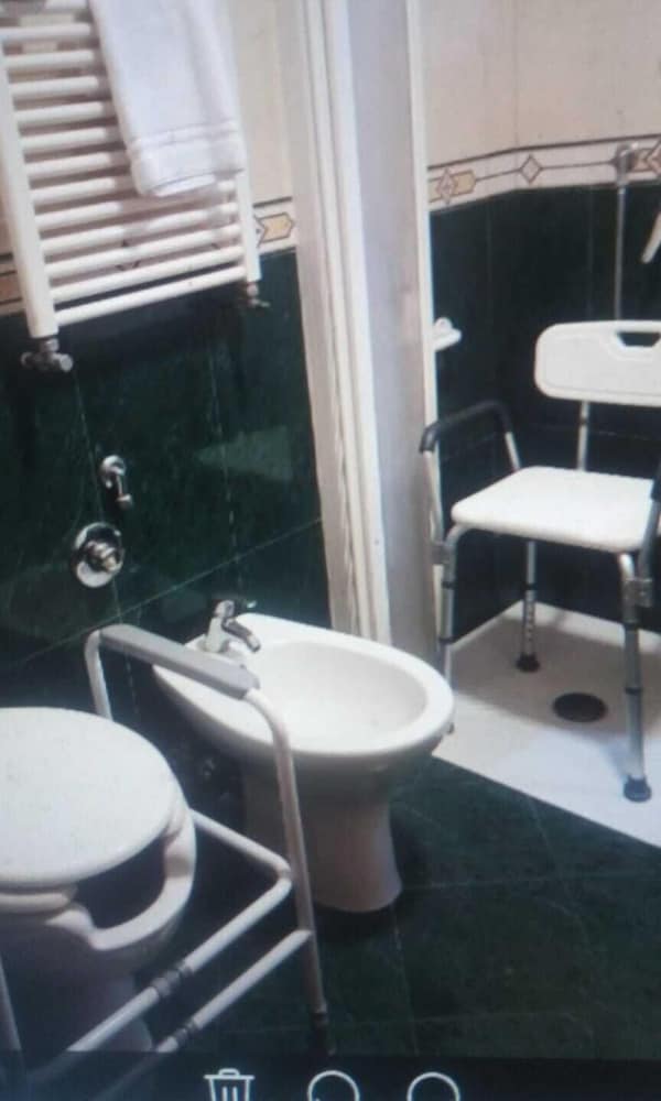 Comfort Room photo 1
