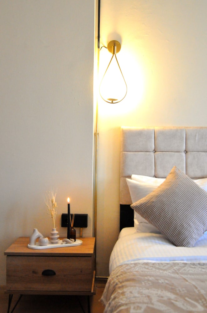 Deluxe Studio Suite photo 3