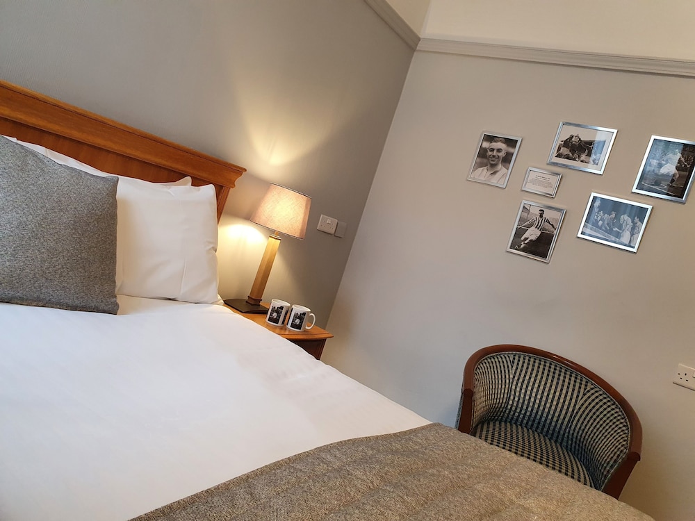 Standard Room, 1 Double Bed, Non Smoking - Photo 3