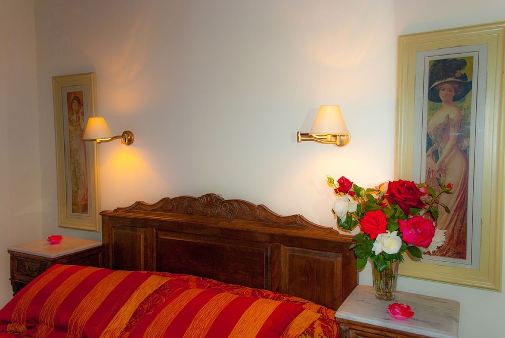 Design Villa, 3 Bedrooms, Mountain View (Ortansia) photo 3