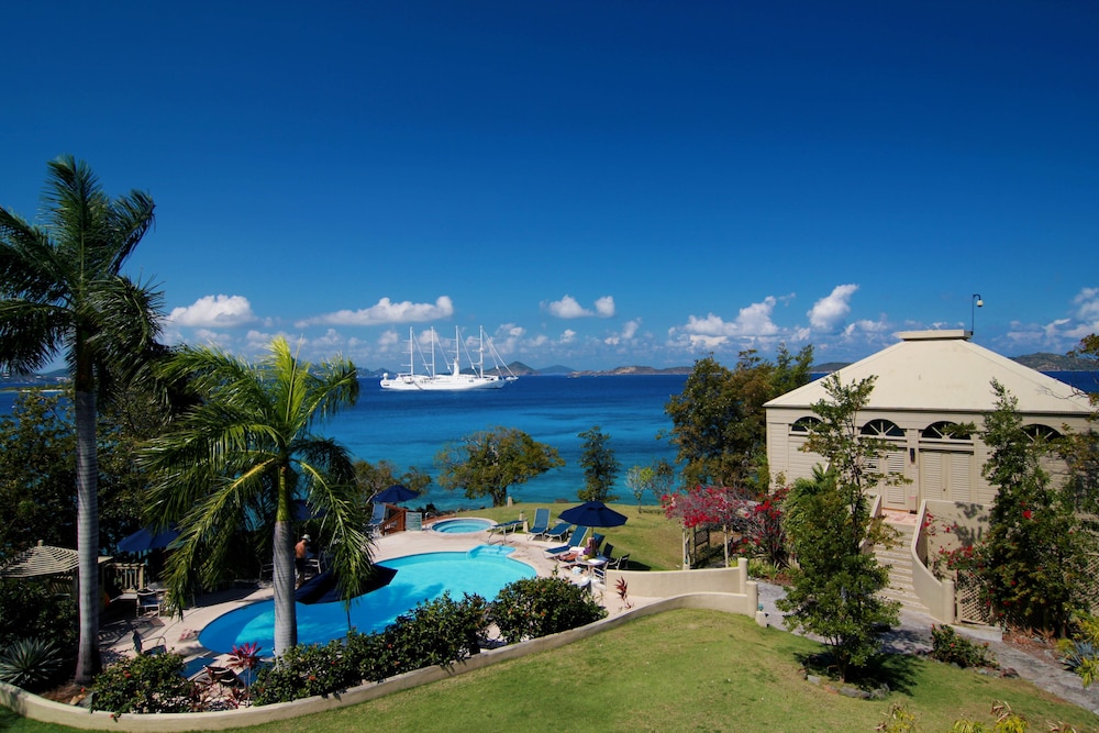 Luxury Suite Ocean View Upper 9C