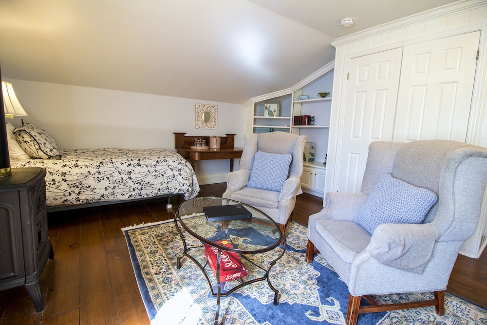Standard Cottage, Multiple Beds photo 2