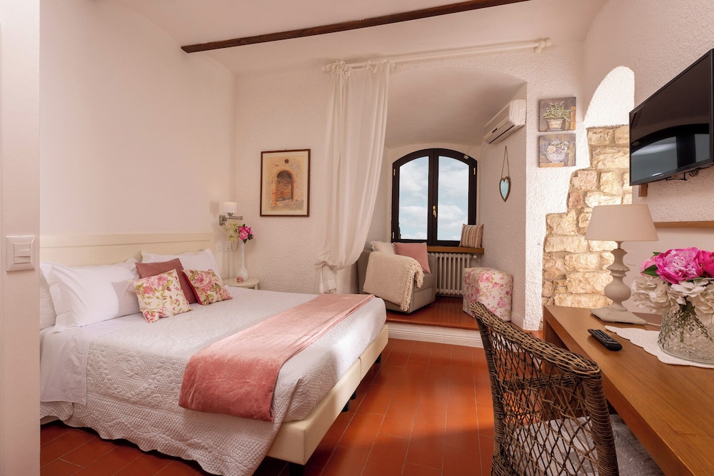 Luxury Room photo 1