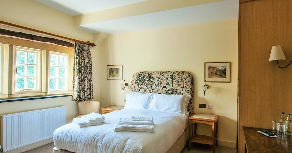 Marshaw Fell - King Size Bedroom