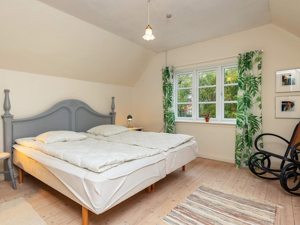 House photo 2