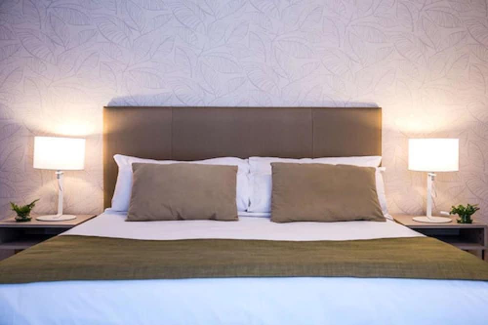 Classic Room, 1 Queen Bed