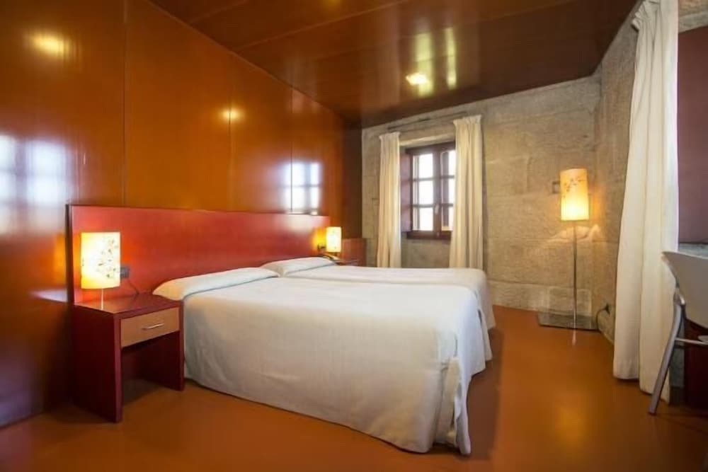 Double or Twin Room photo 3