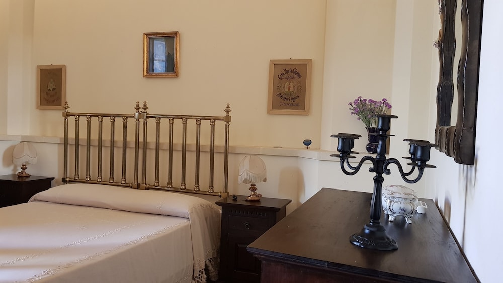 Deluxe Double Room (Limoneto) photo 1
