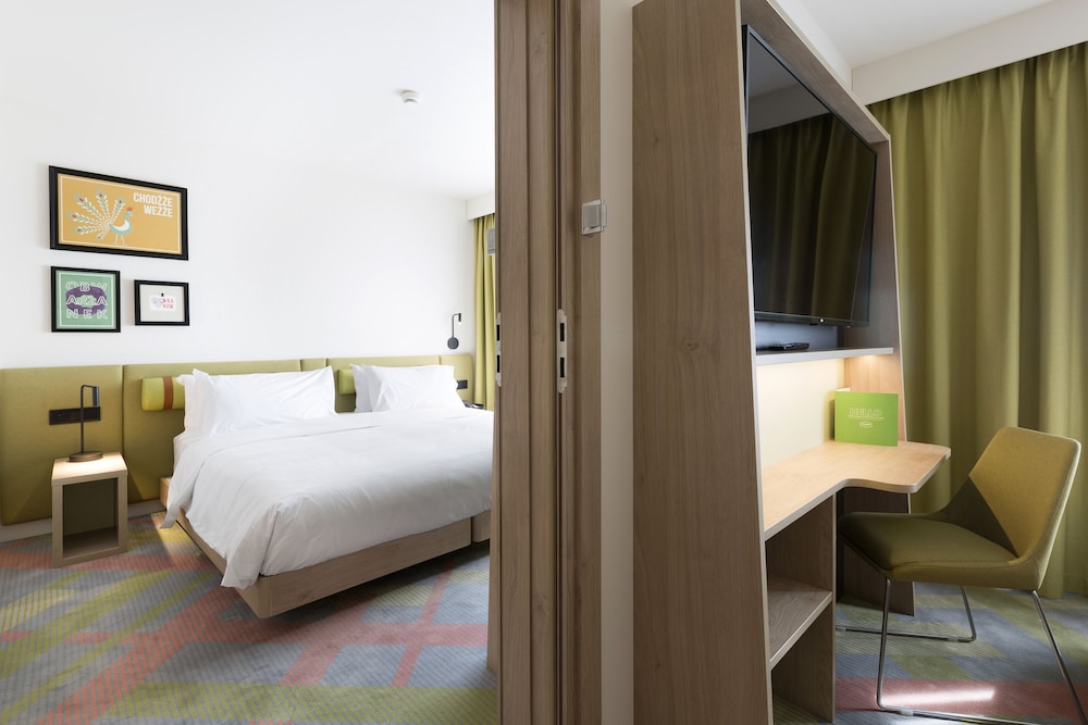 Family Room, 1 King Bed, Connecting Rooms