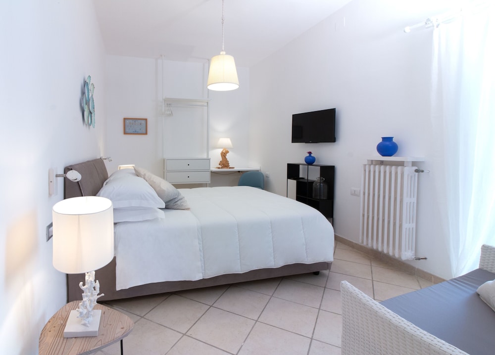 Junior Studio Suite (Marina)