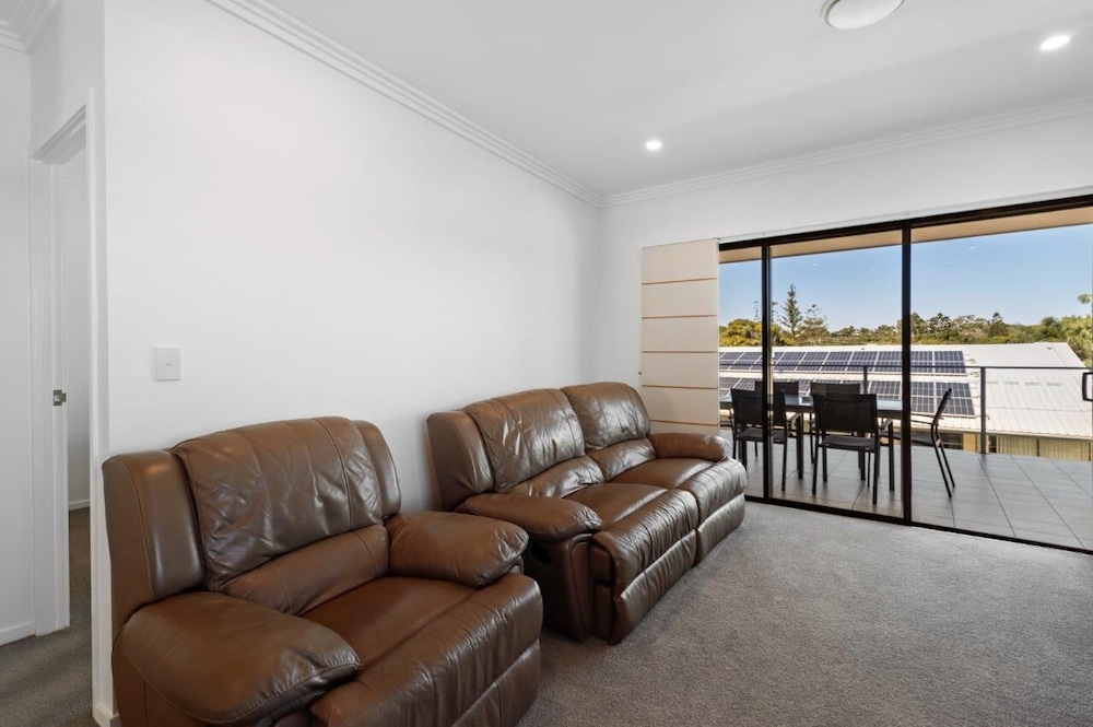 Standard Apartment, 2 Bedrooms, Non Smoking, Kitchen (Spa Unit - Lift) photo 3
