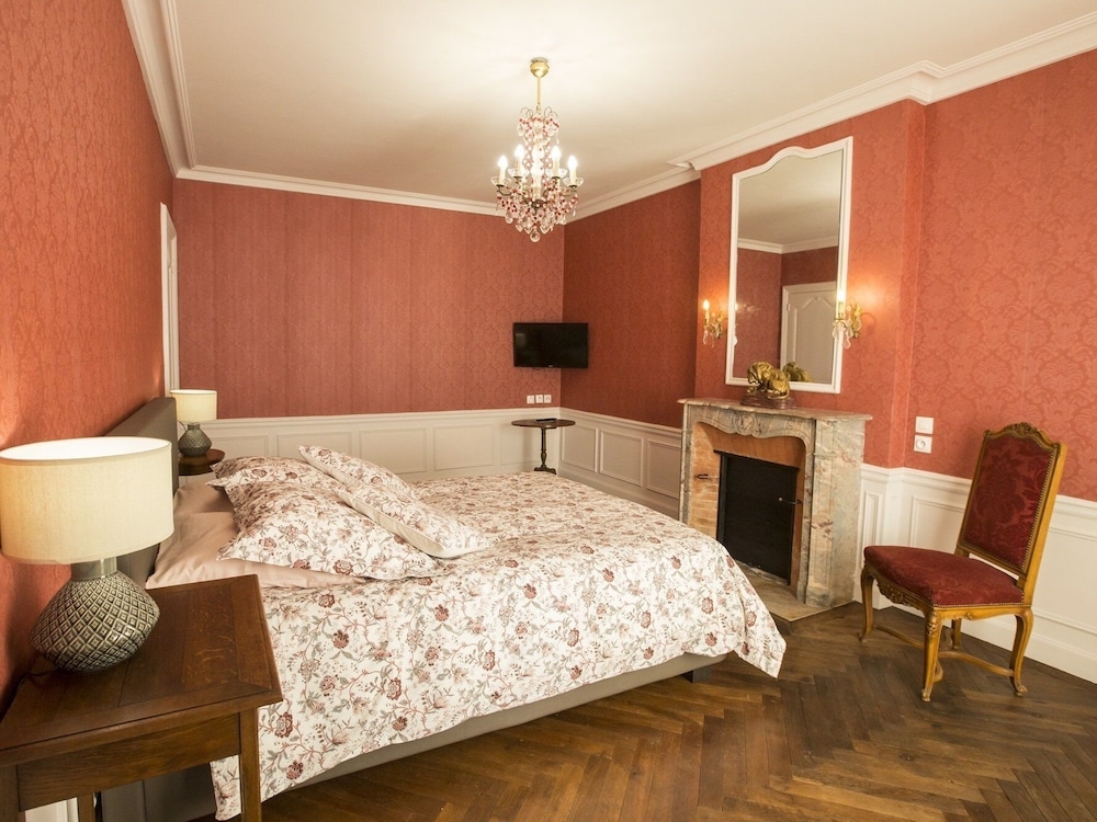 Comfort Suite, Ensuite, Park View - Photo 11