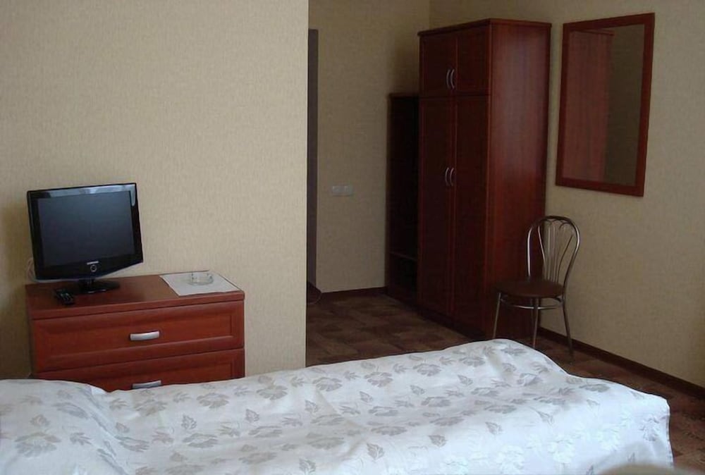 Standard Twin Room photo 2