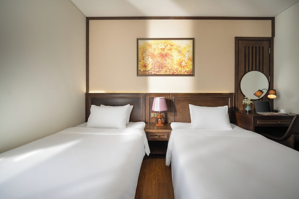 Superior Twin Room, City View (Afternoon Tea Included) - Photo 5