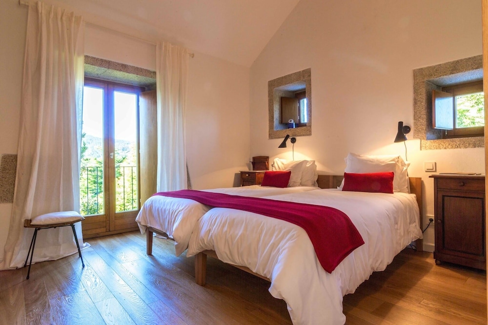 Twin Room, 2 Twin Beds (Cama Extra Opcional) photo 3