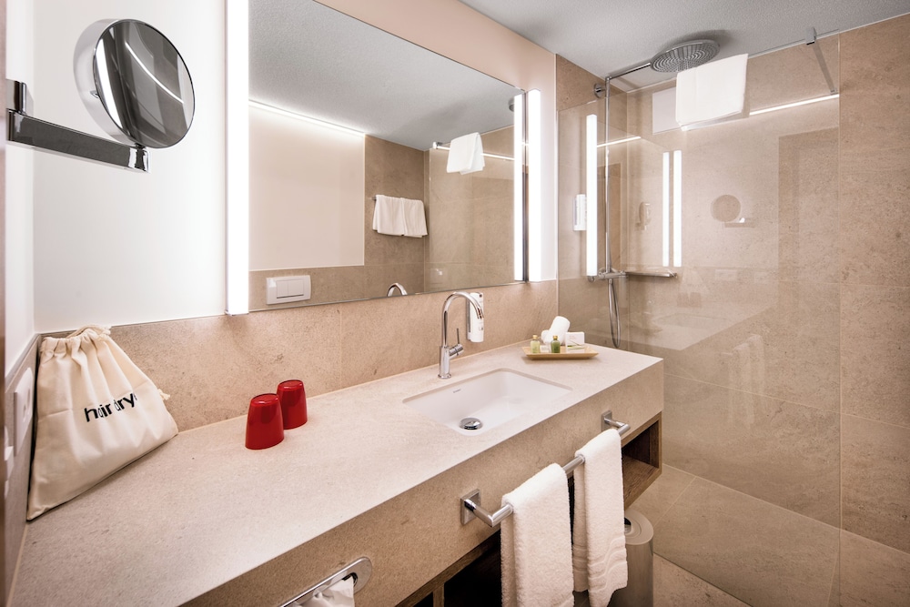 Deluxe Triple Room, Mountain View - Photo 7