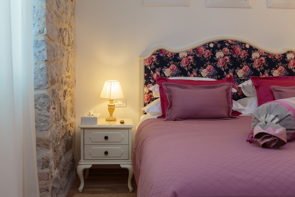 Luxury Double Room (202) photo 2