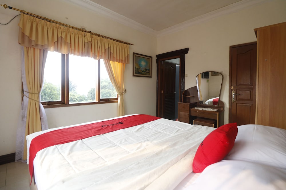 Deluxe Room - Photo 3