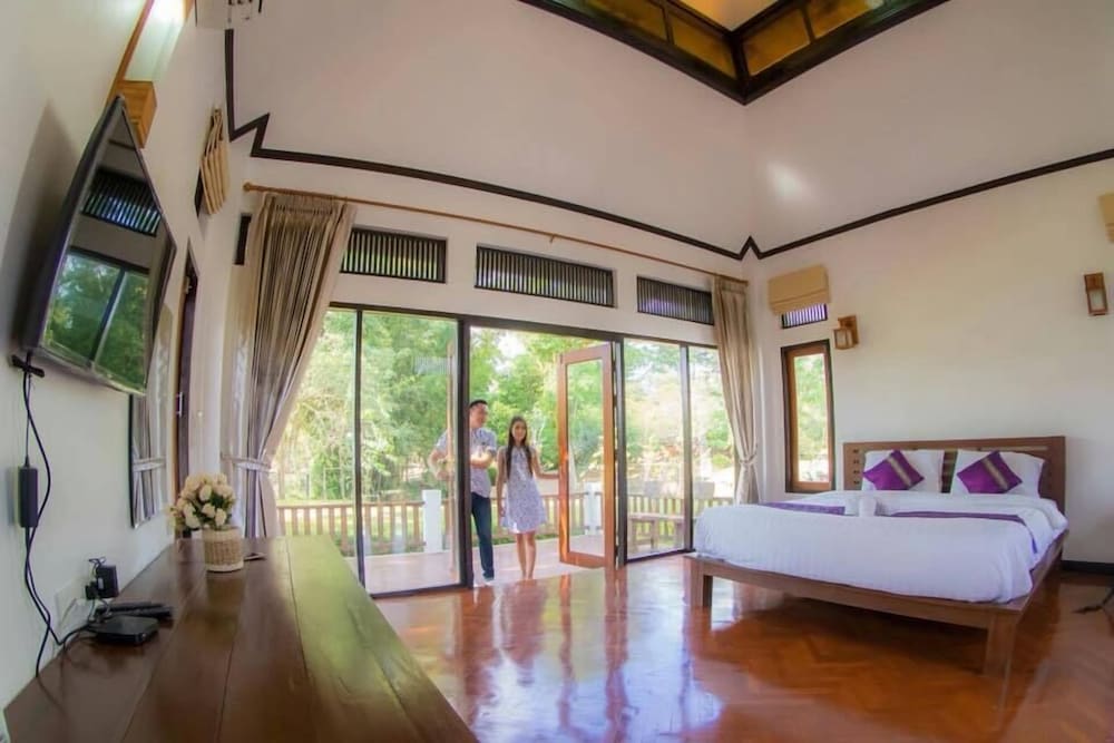 Private Poolvilla photo 2
