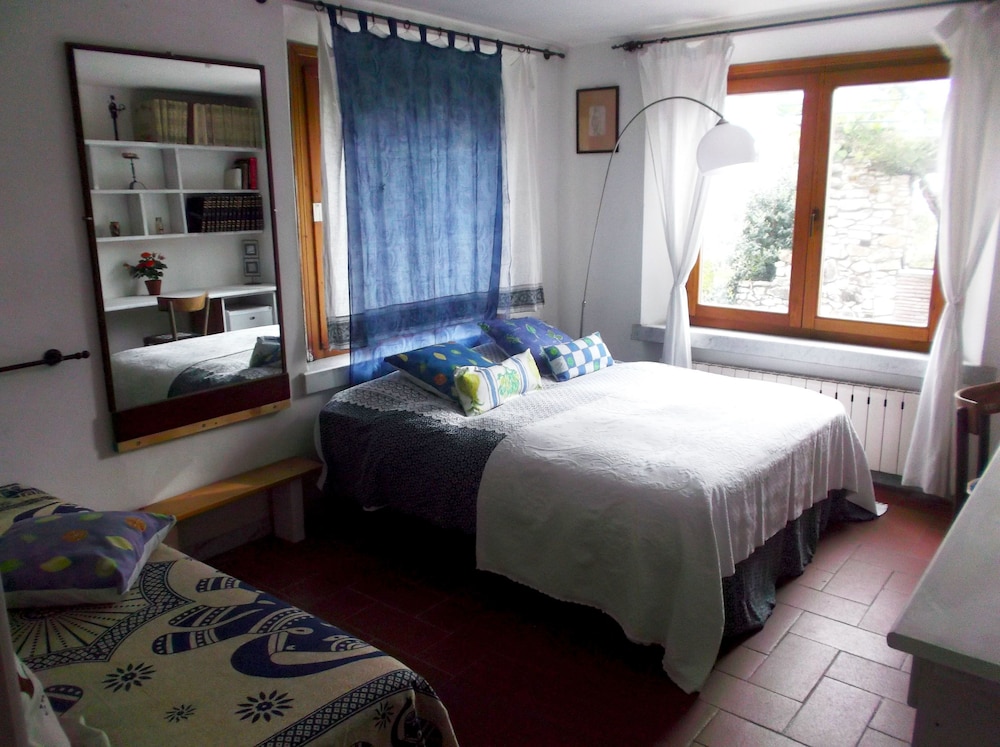 Junior Suite, 1 Bedroom, Garden View photo 3
