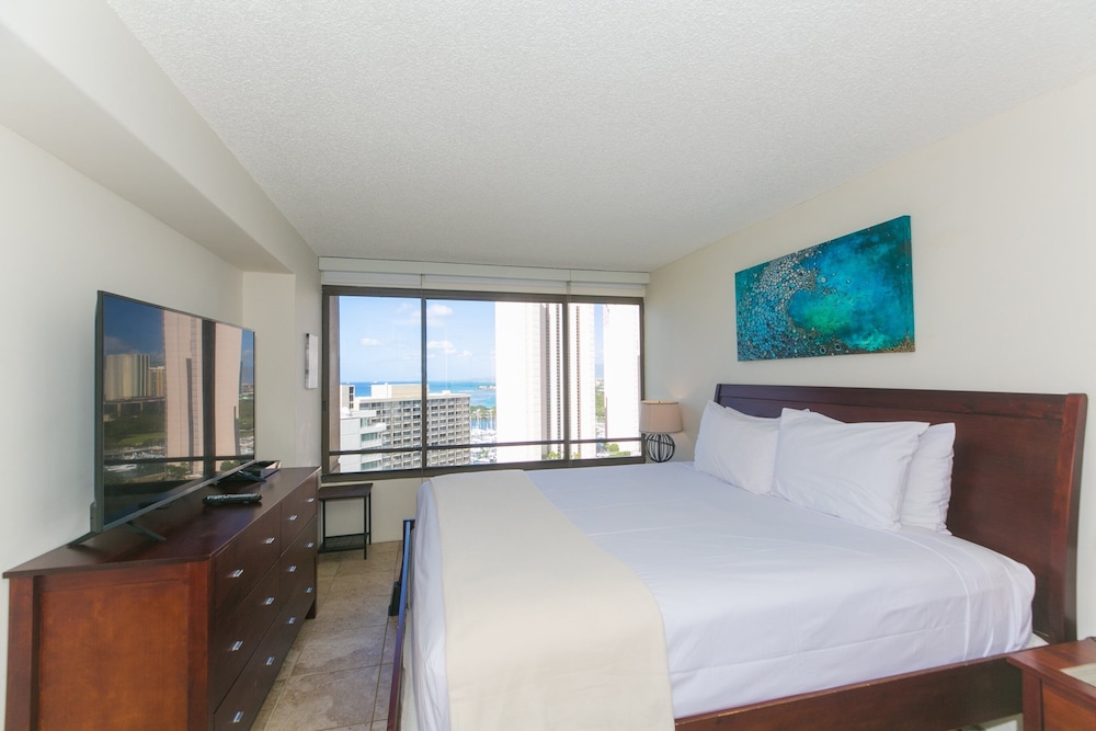 Condo, 2 Bedrooms