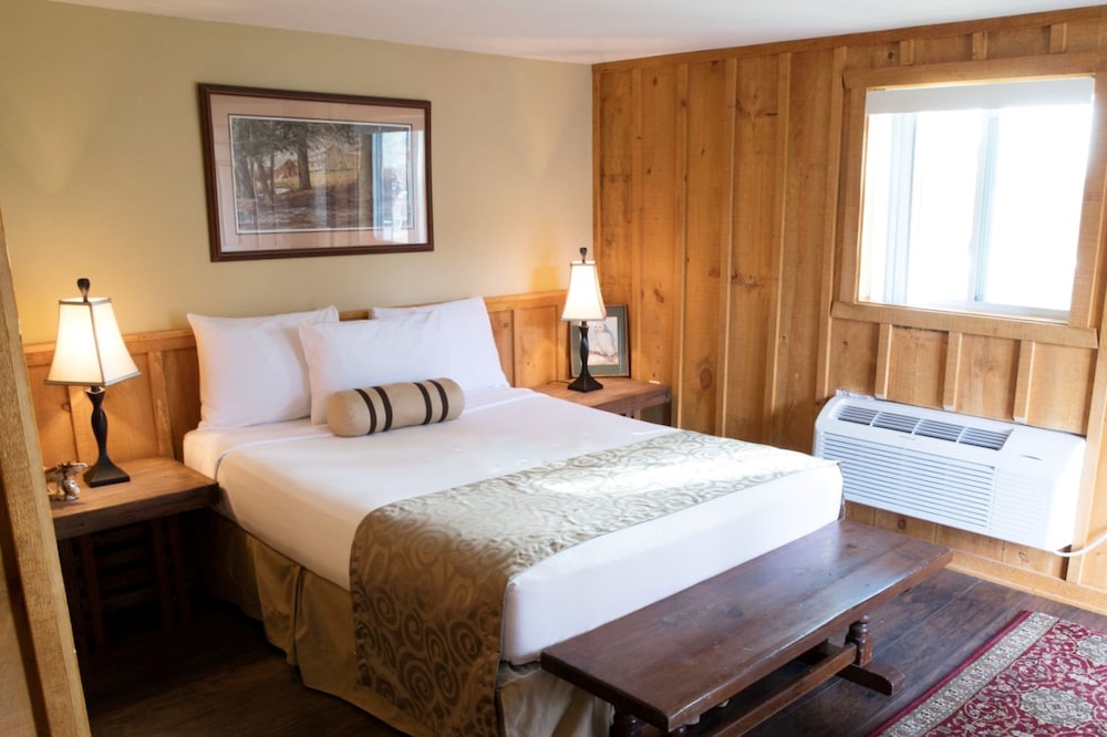 Comfort Cabin, 1 Queen Bed, Non Smoking photo 1