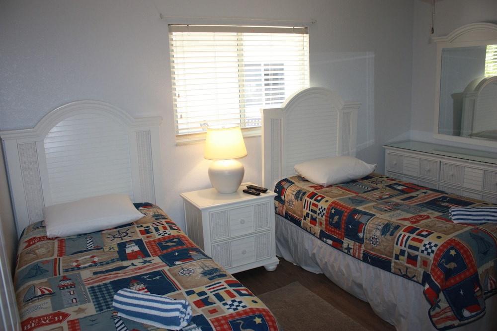 Luxury Villa, Multiple Beds, Balcony, Pool View, photo 6