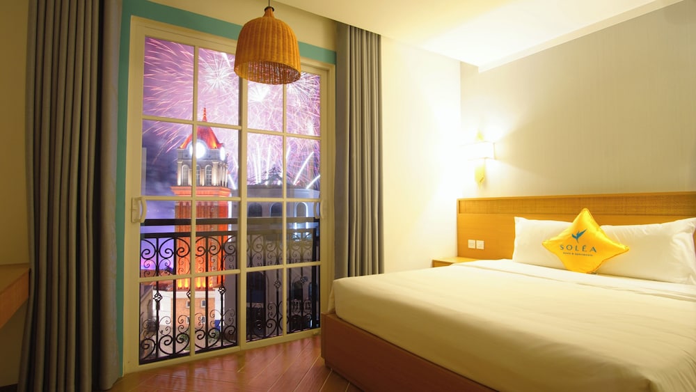 Premium Double Room, 1 King Bed, Sea View