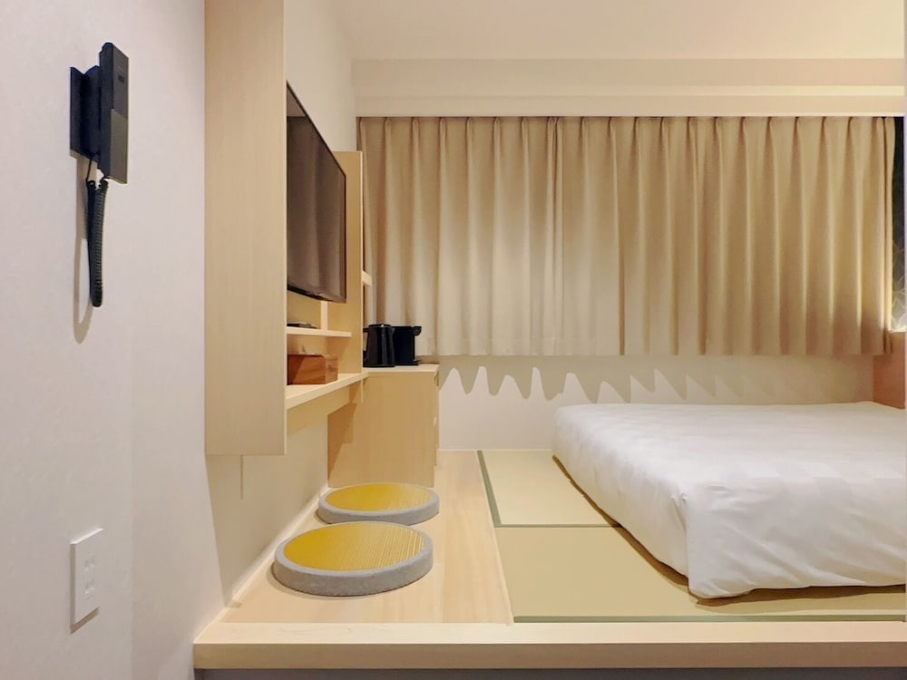 Economy Double Room photo 2