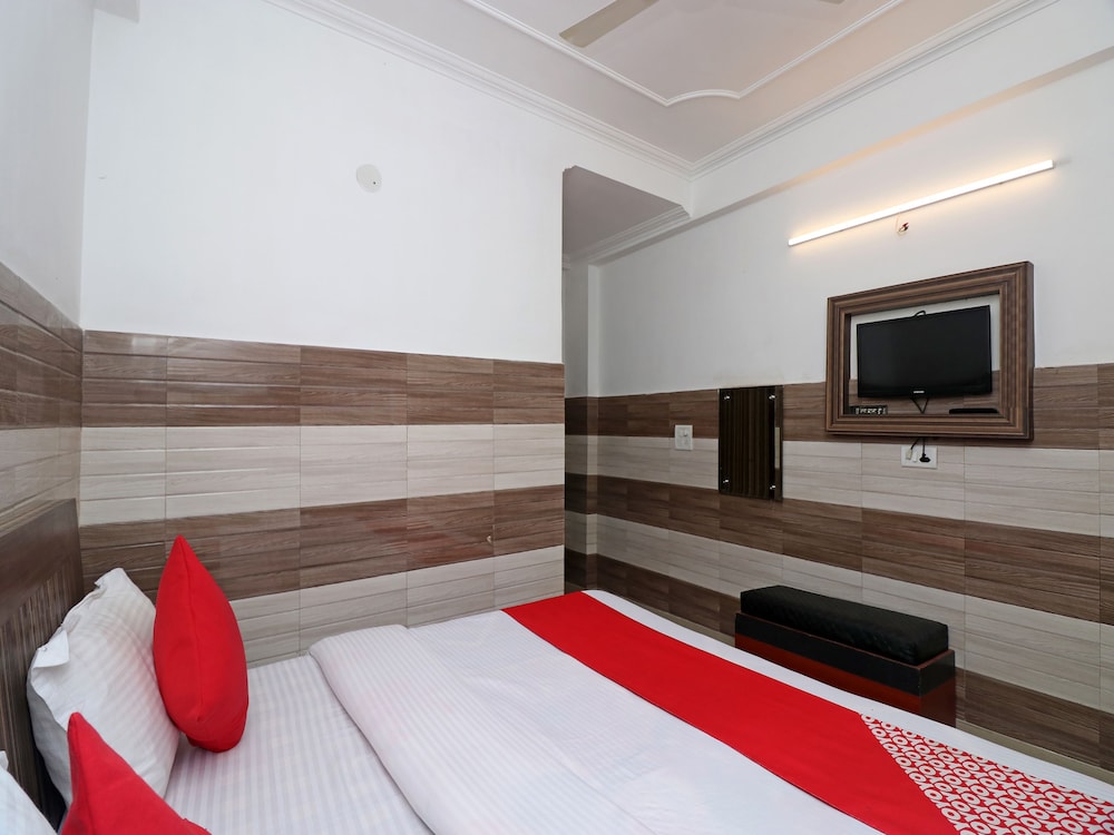 Deluxe Double Or Twin Room, 1 King Bed photo 3