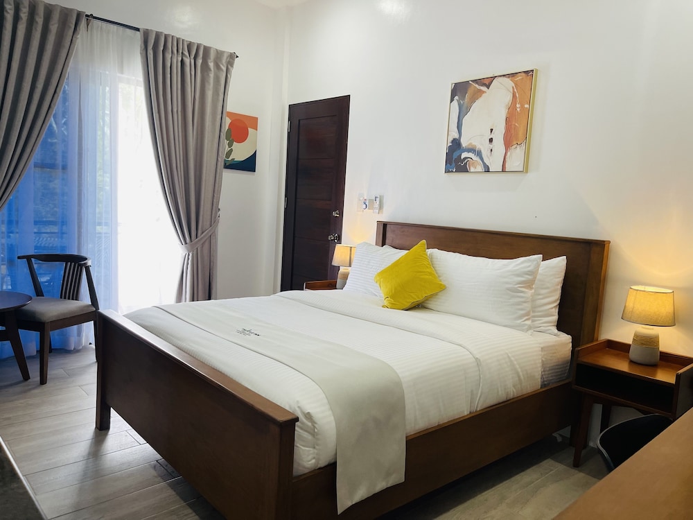 Standard Double Room - Photo 7