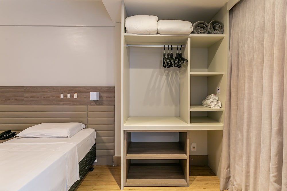 Superior Twin Room, 2 Twin Beds - Photo 3