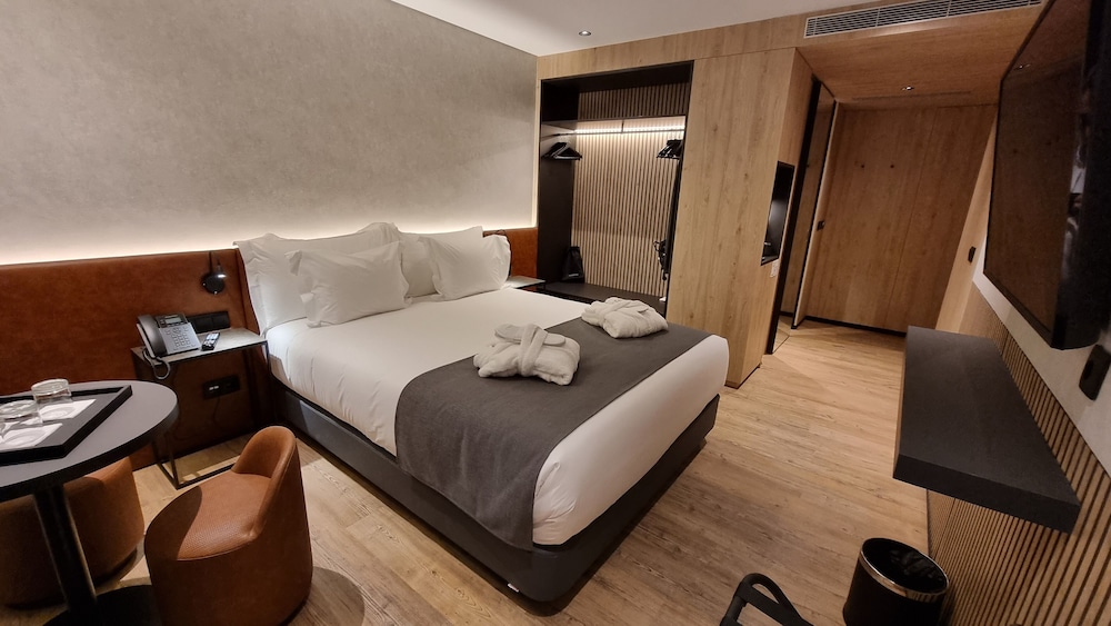 Superior Double Room - Photo 12