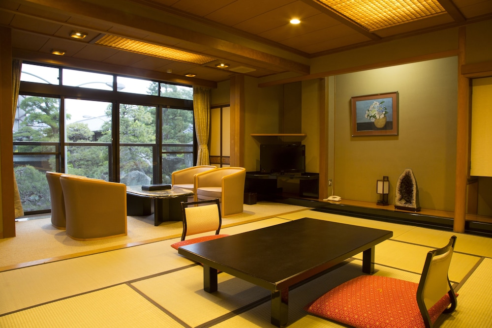 Japanese Traditional Standard Room, Garden View (No Single Use) photo 3