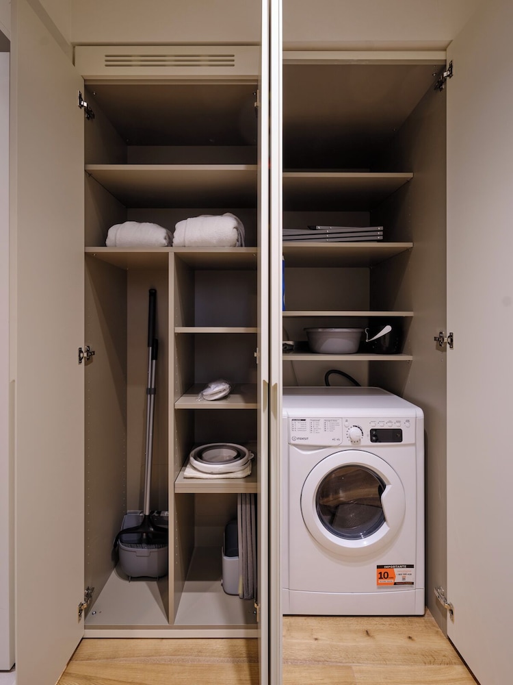 Classic Apartment, Ground Floor - Photo 10