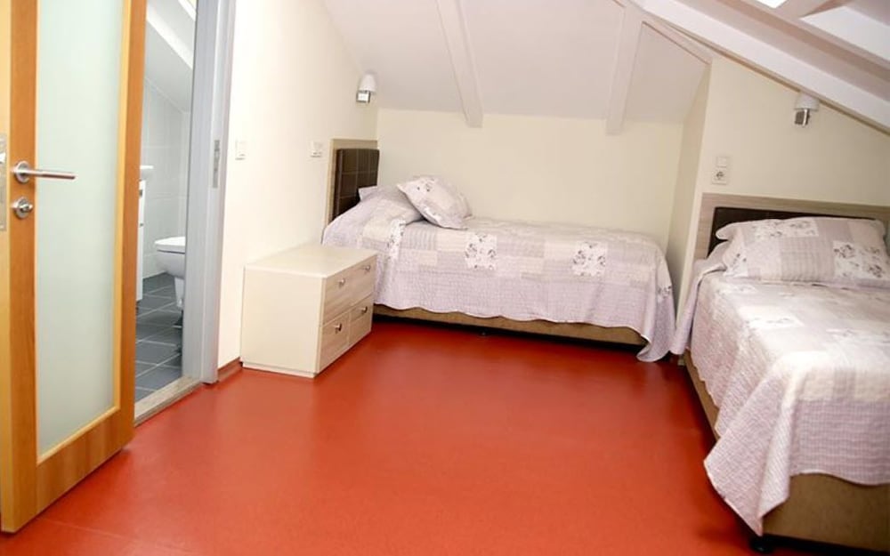 Comfort Twin Room, Non Smoking photo 1