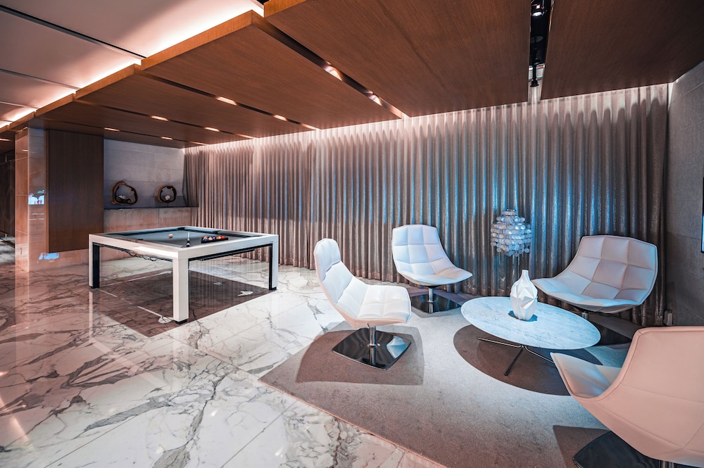 Strip Suite