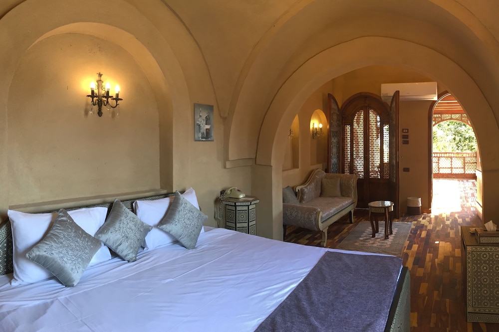 Luxury Room (Opal)