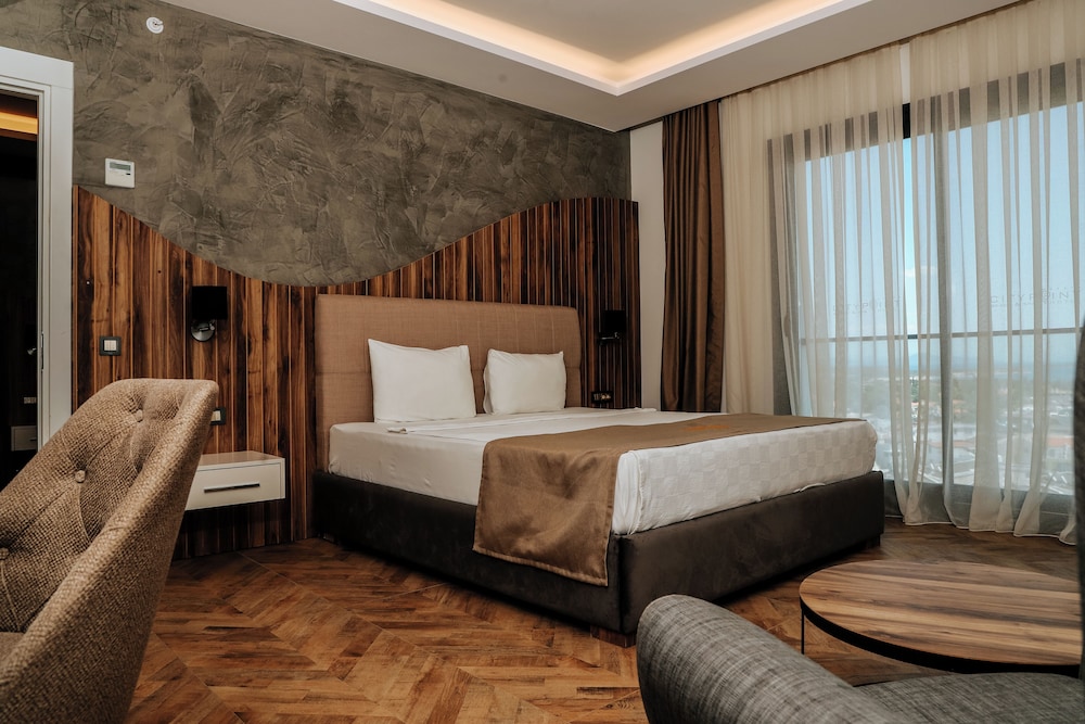 Standard Room, City View photo 3
