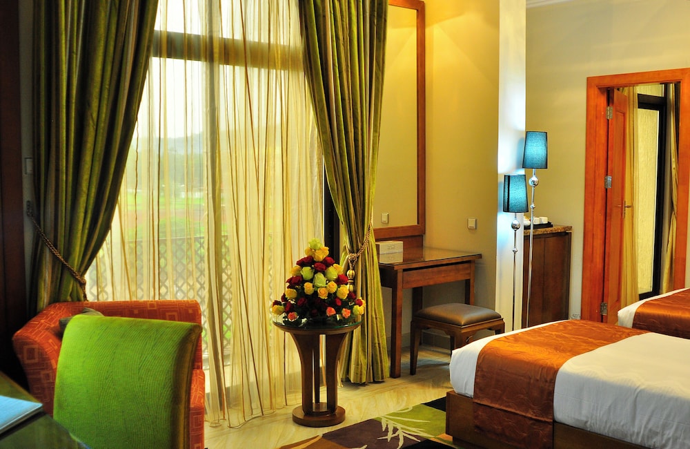 Standard Single Room, Balcony, Garden View photo 3