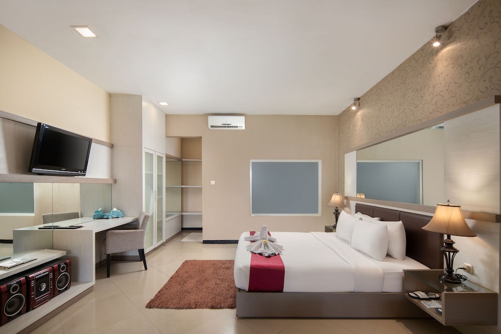 Royal Suite photo 2