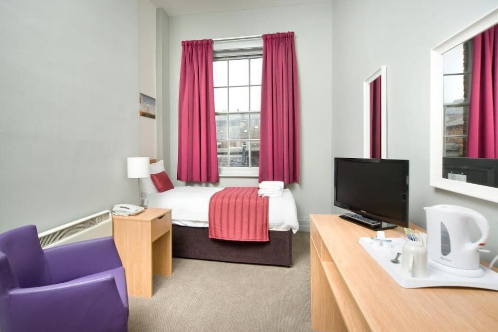 Cosy Double Room