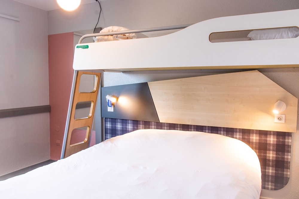 Triple Room (PURE)