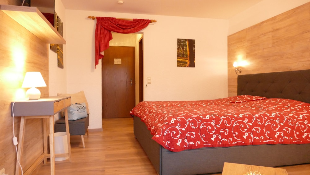 Standard Double Room photo 2