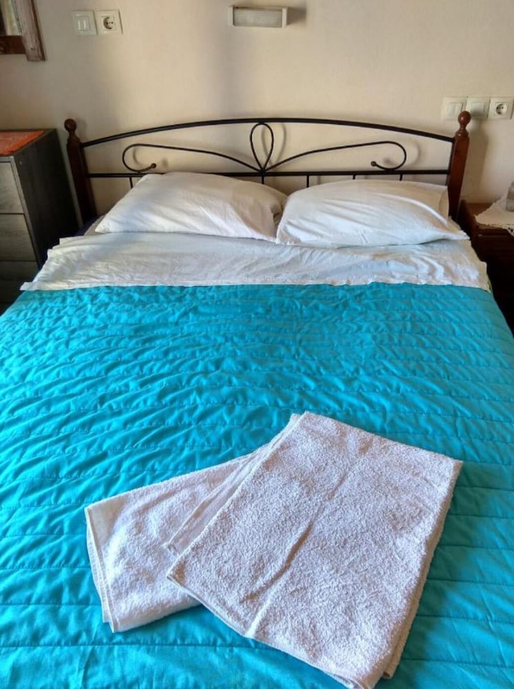 Basic Room, Hill View photo 1